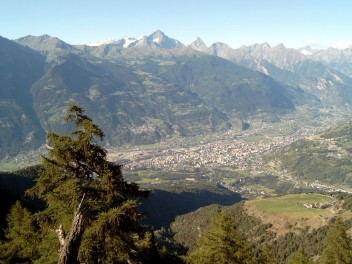 Panorama su Aosta dalla Becca di Viou